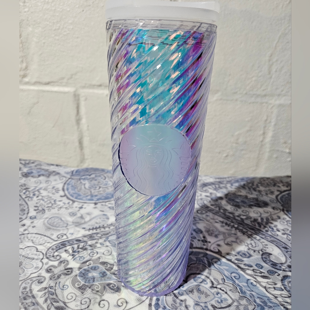 Starbucks 2022 Christmas White Iridescent Swirl Tumbler